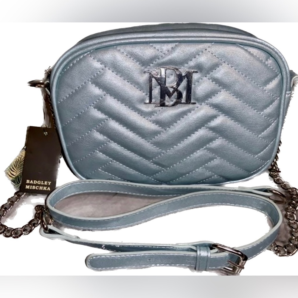 NWT Badgley Mischka Camera Bag